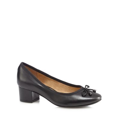 Hush Puppies Black 'Nikita Discover' low court shoes